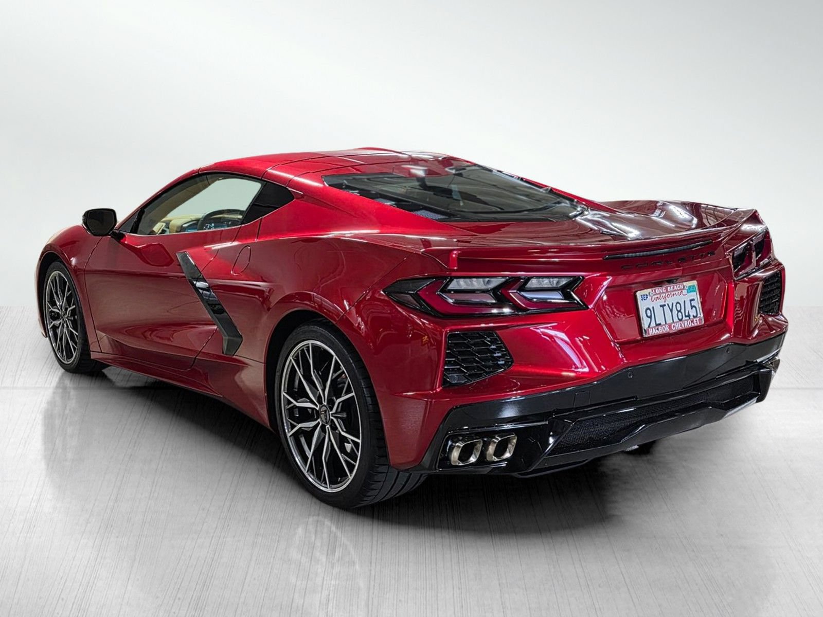 Used 2023 Chevrolet Corvette Stingray Premium Cpe w/ Z51 Performance Package RWD image 5