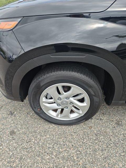 Certified 2026 Hyundai Venue SE FWD image 4