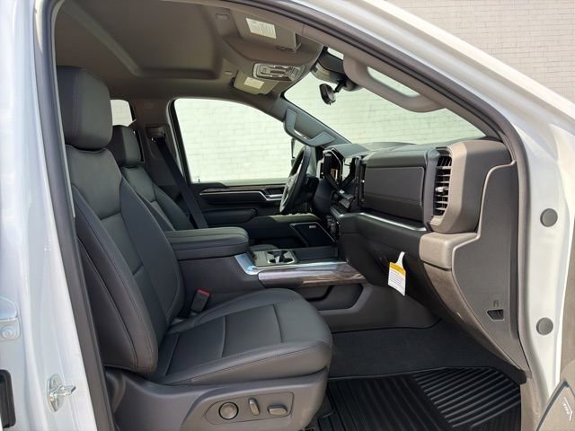 New 2026 Chevrolet Silverado 3500 LTZ w/ LTZ Convenience Package image 13
