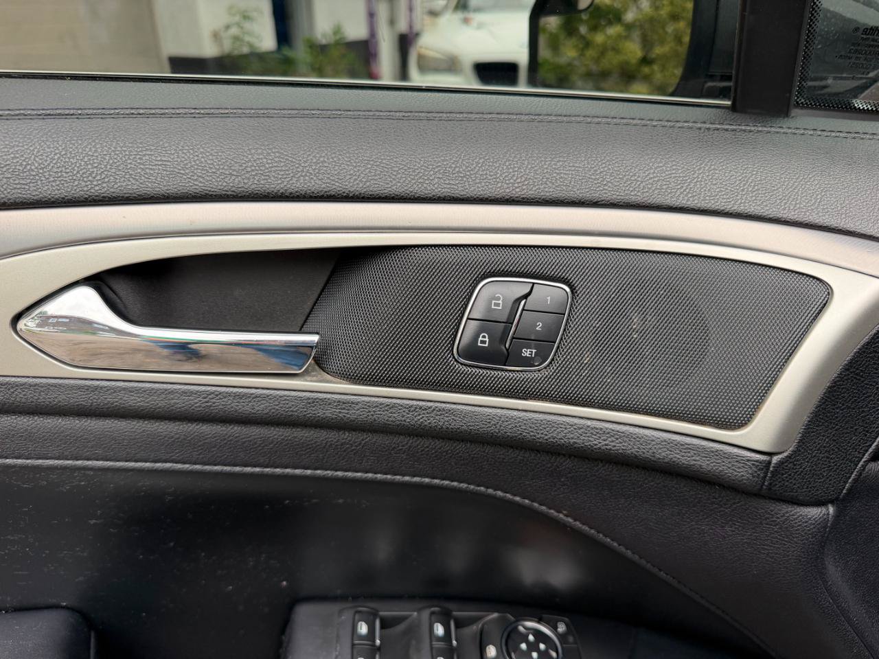 Used 2017 Lincoln MKZ Premiere FWD image 26
