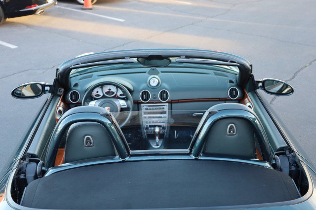 Used 2005 Porsche Boxster S image 16