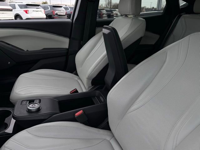 Used 2023 Ford Mustang Mach-E Premium image 30