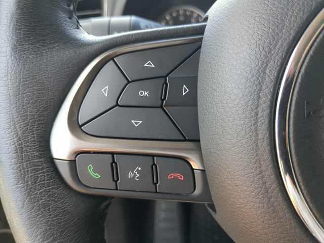 Used 2022 Jeep Renegade Latitude w/ Convenience Group AWD/4WD image 31