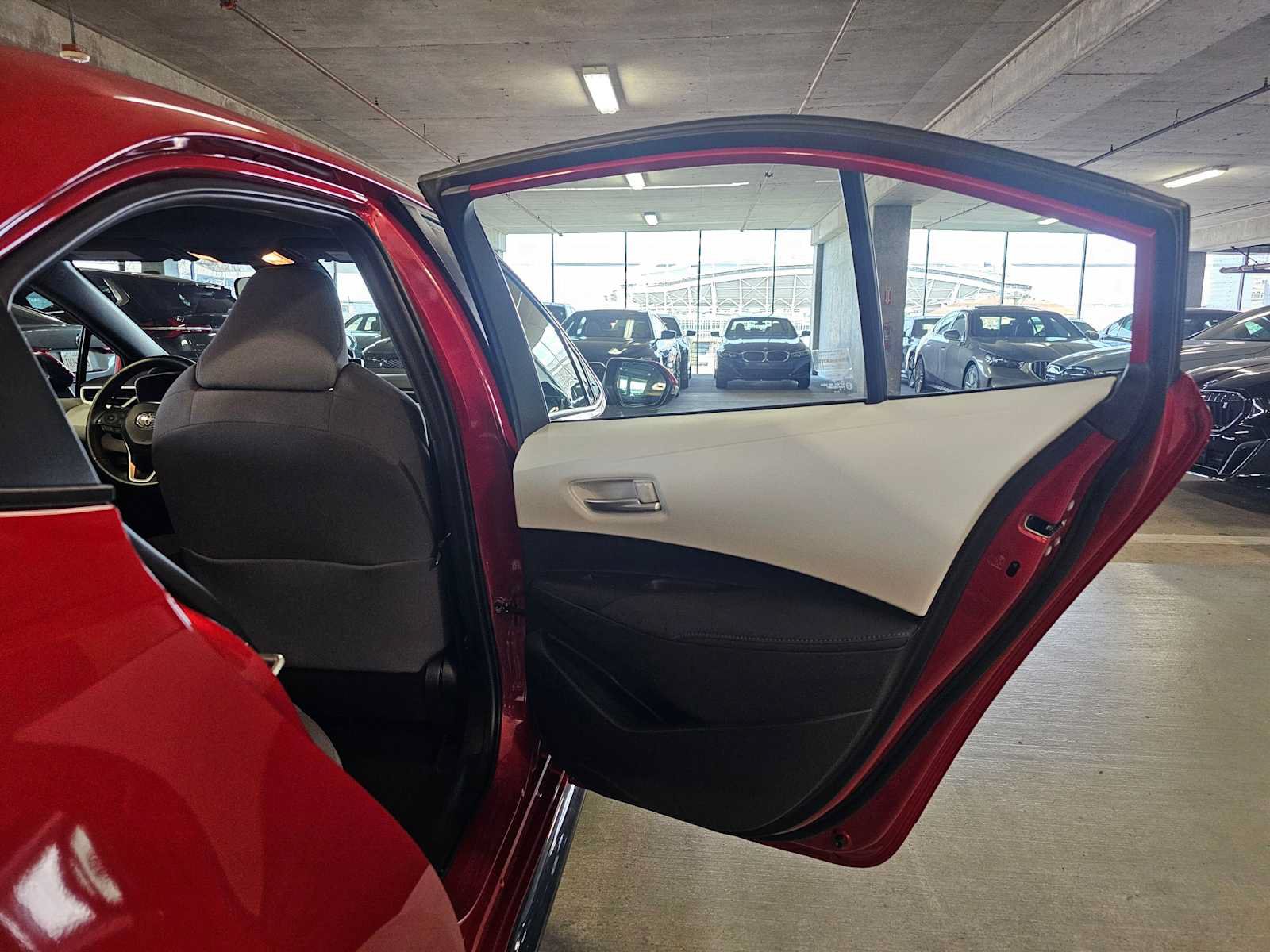Used 2021 Toyota Corolla SE FWD image 26