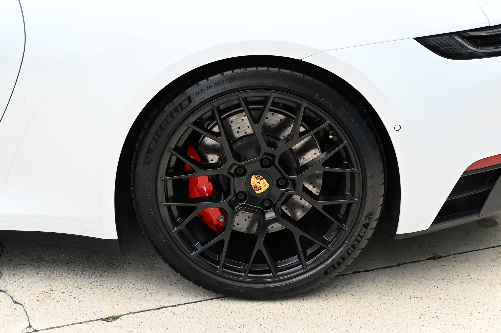 Used 2023 Porsche 911 Carrera 4 GTS AWD/4WD image 10