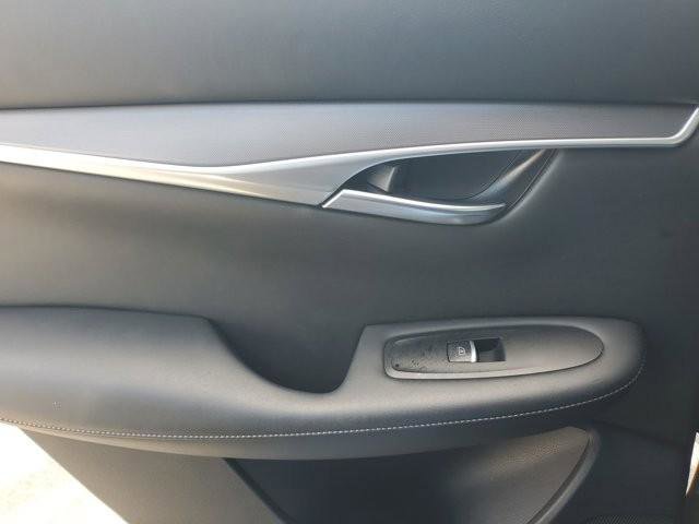 Used 2023 INFINITI QX50 Luxe image 23