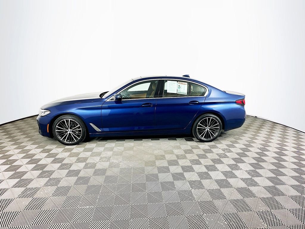 Used 2021 BMW 530i xDrive w/ Convenience Package AWD/4WD image 6