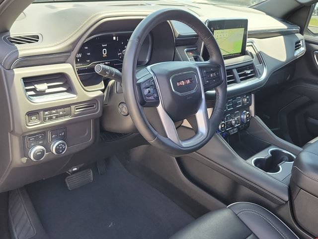 Certified 2023 GMC Yukon SLT w/ SLT Luxury Package AWD/4WD image 24