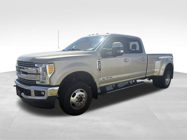 Used 2017 Ford F350 Lariat w/ FX4 Off-Road Package AWD/4WD image 10