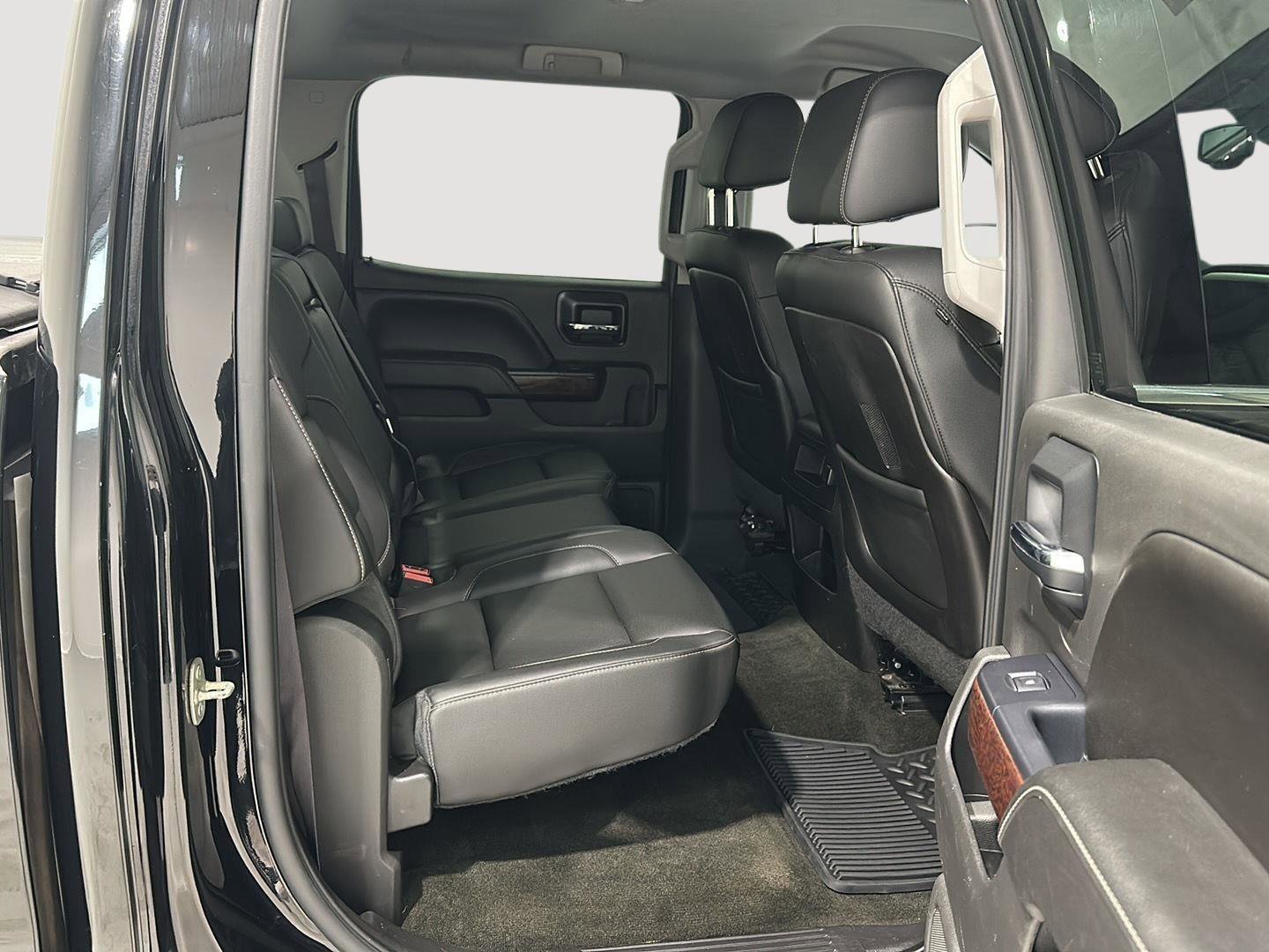 Used 2015 GMC Sierra 1500 SLT w/ SLT Crew Cab Value Package image 22