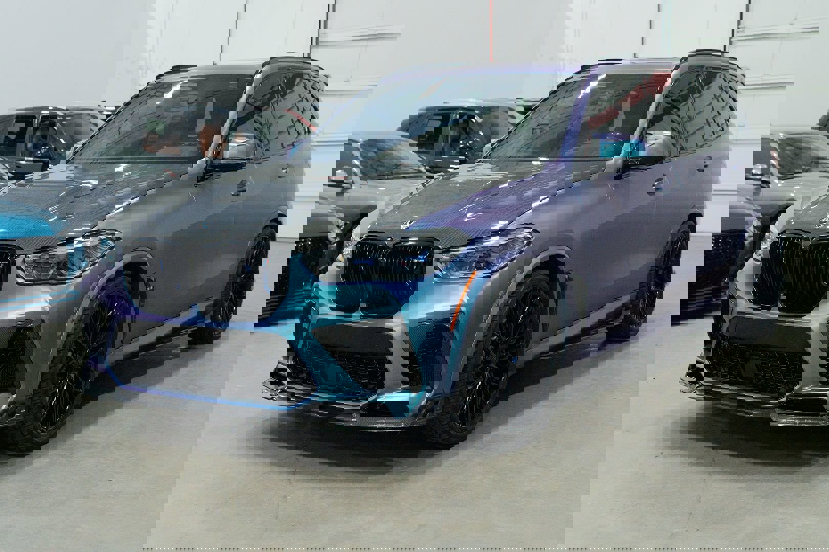 Used 2022 BMW X5 M w/ Executive Package image 3