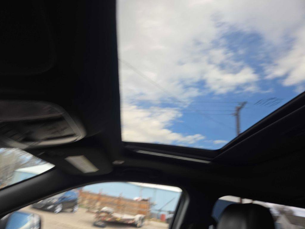 Used 2017 Dodge Durango R/T image 20