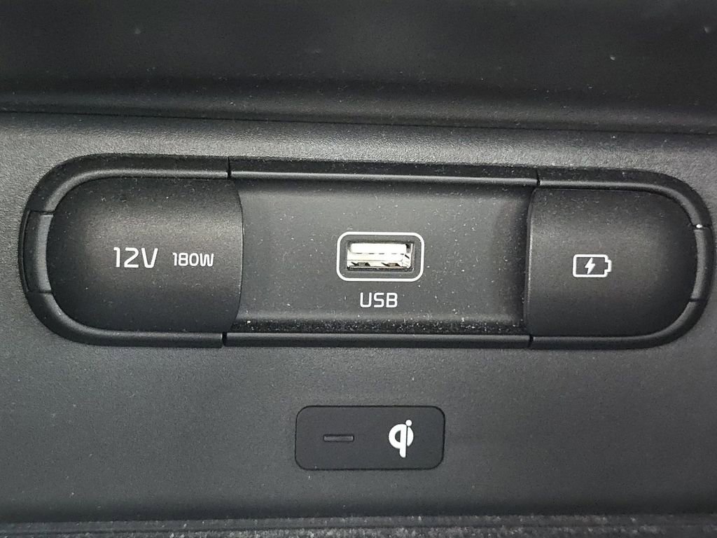 Used 2022 Kia Telluride EX w/ EX Premium Package image 32