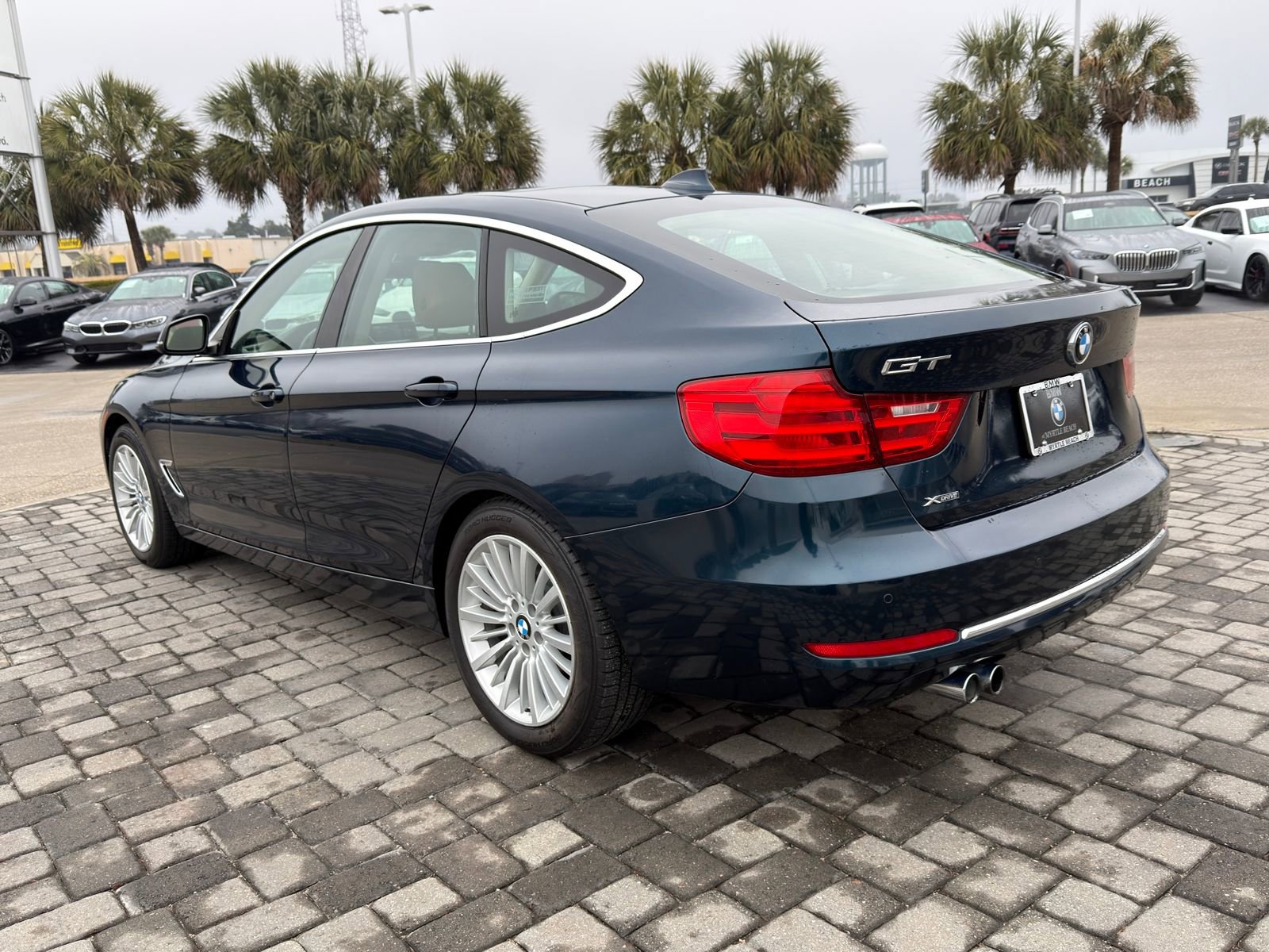 Used 2014 BMW 328i Gran Turismo xDrive image 11