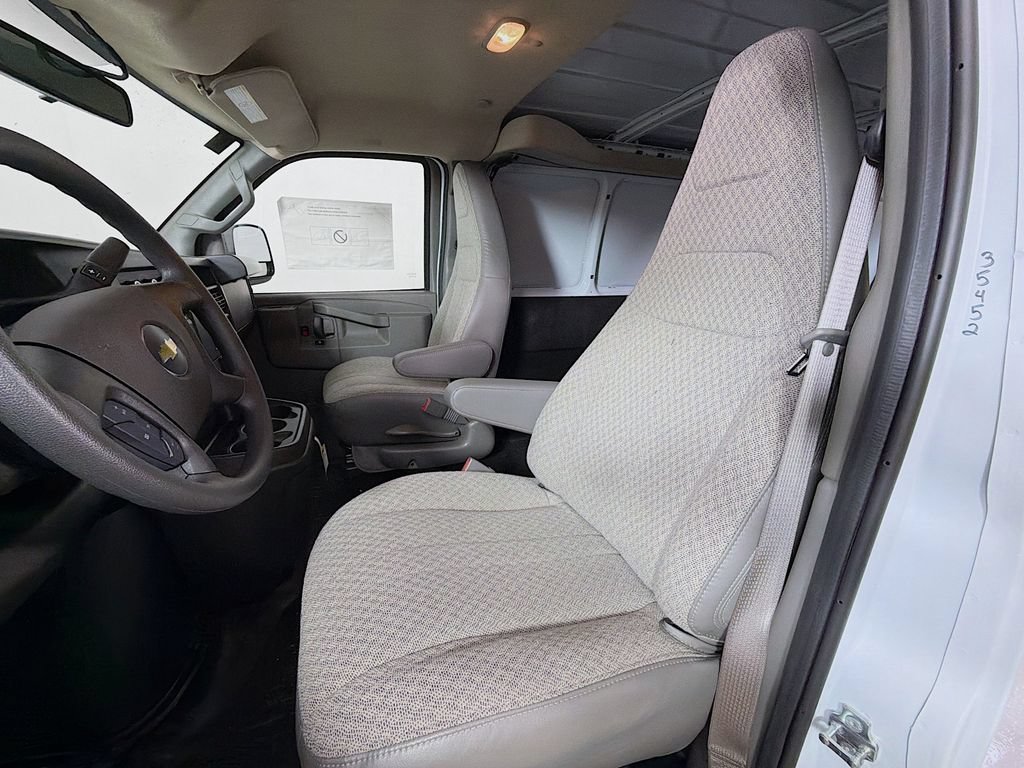 New 2026 Chevrolet Express 3500 Extended w/ Driver Convenience Package RWD image 11