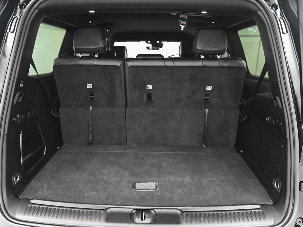 Used 2025 Jeep Wagoneer 4WD image 40