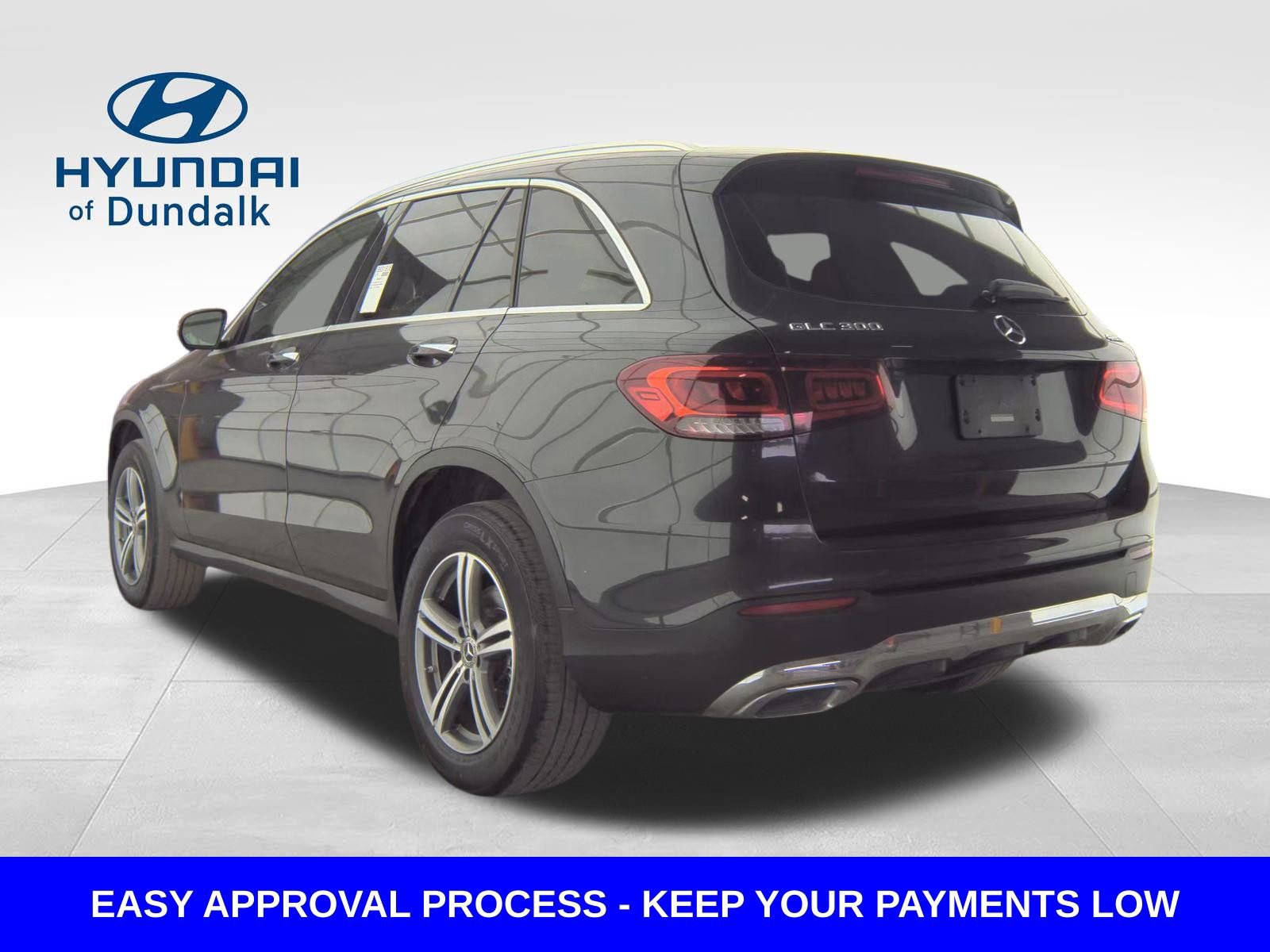 Used 2020 Mercedes-Benz GLC 300 4MATIC image 5