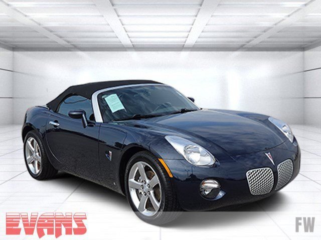 Used 2007 Pontiac Solstice Convertible w/ Premium Package RWD image 1