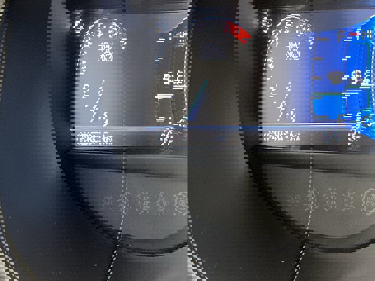 Used 2023 Ford Edge SE image 13