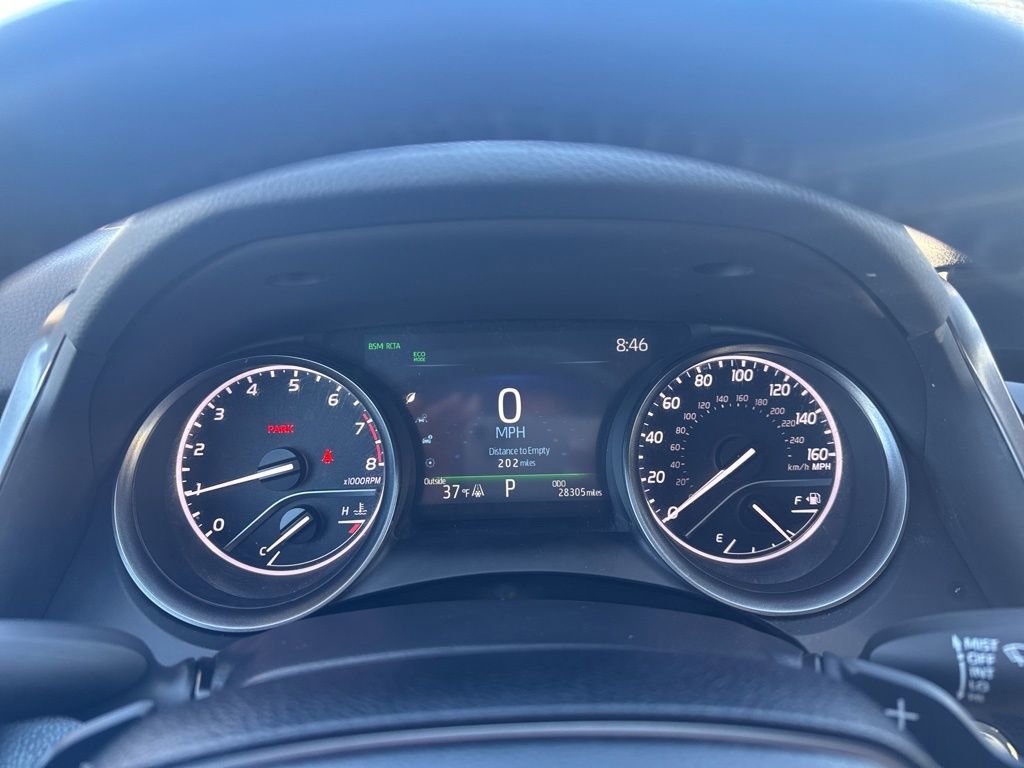 Used 2024 Toyota Camry SE w/ Convenience Package image 23