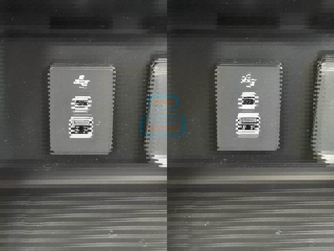 New 2026 Ford F250 XL w/ XL Chrome Package image 19