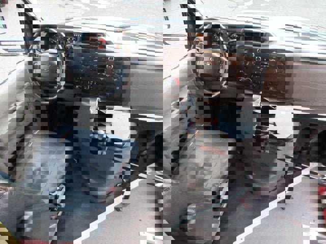 Used 2013 Ford E-450 and Econoline 450 Super Duty w/ Shuttle Bus Prep Pkg image 23