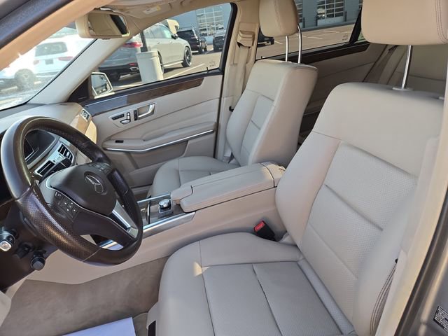 Used 2014 Mercedes-Benz E 350 4MATIC Sedan image 26