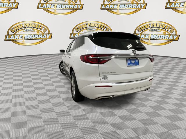 Used 2020 Buick Enclave Avenir w/ Avenir Technology Package FWD image 9