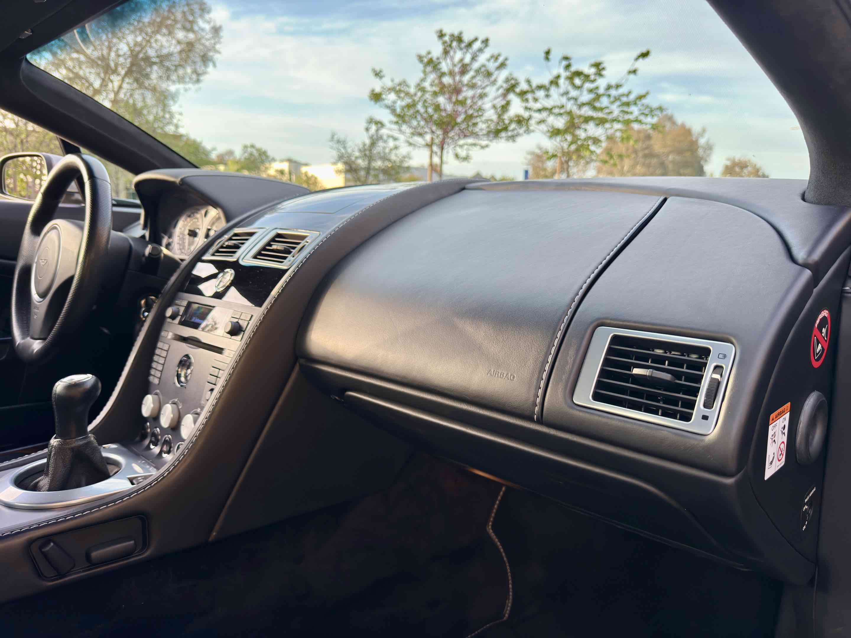 Used 2006 Aston Martin V8 Vantage Coupe RWD image 89