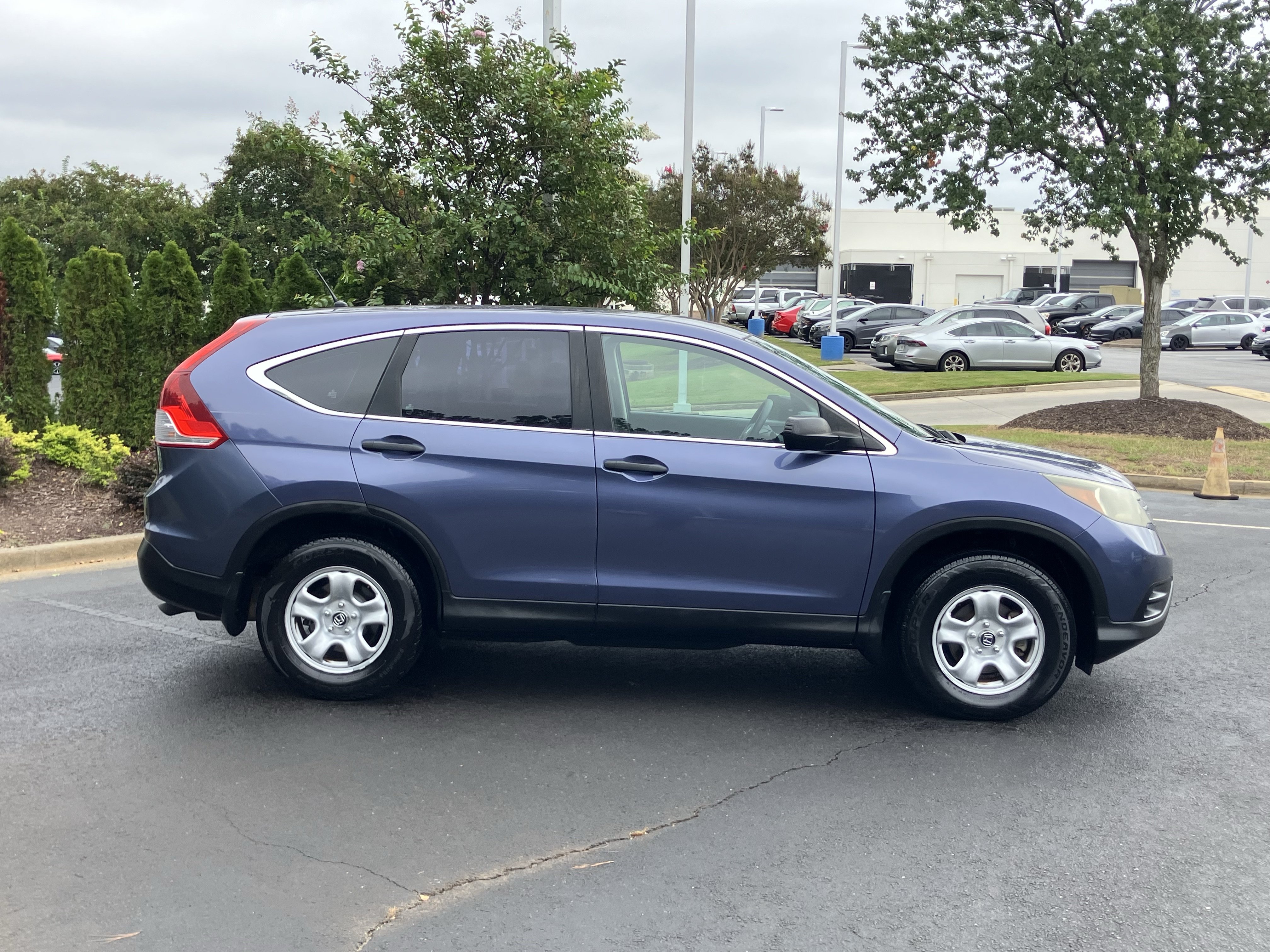 Used 2014 Honda CR-V LX image 11