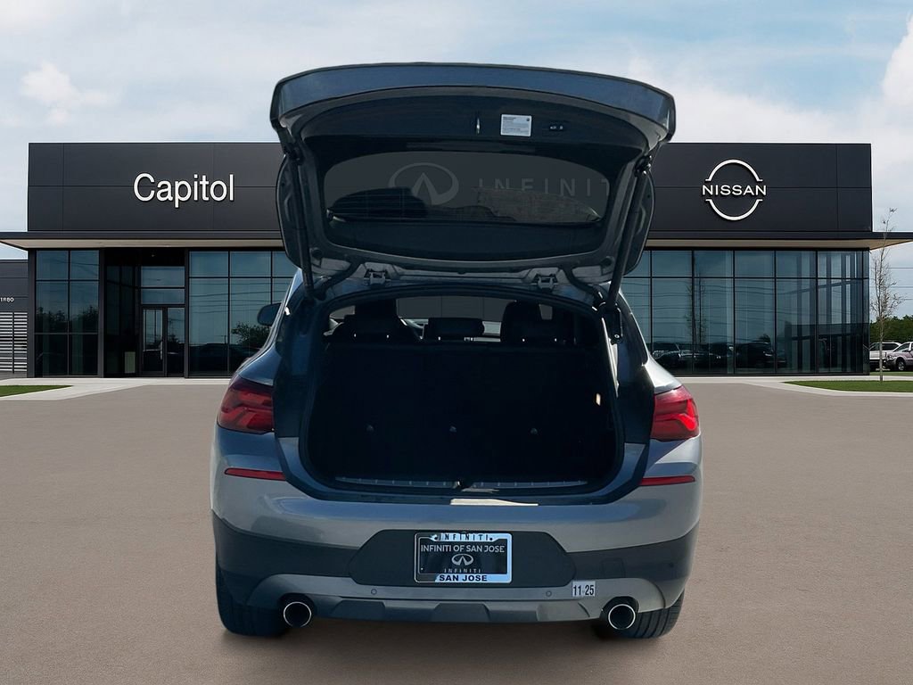 Used 2023 BMW X2 sDrive28i image 9