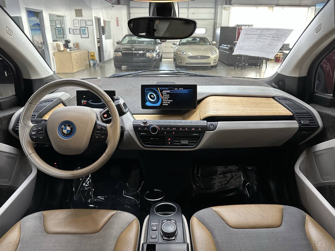 Used 2015 BMW i3 RWD image 18