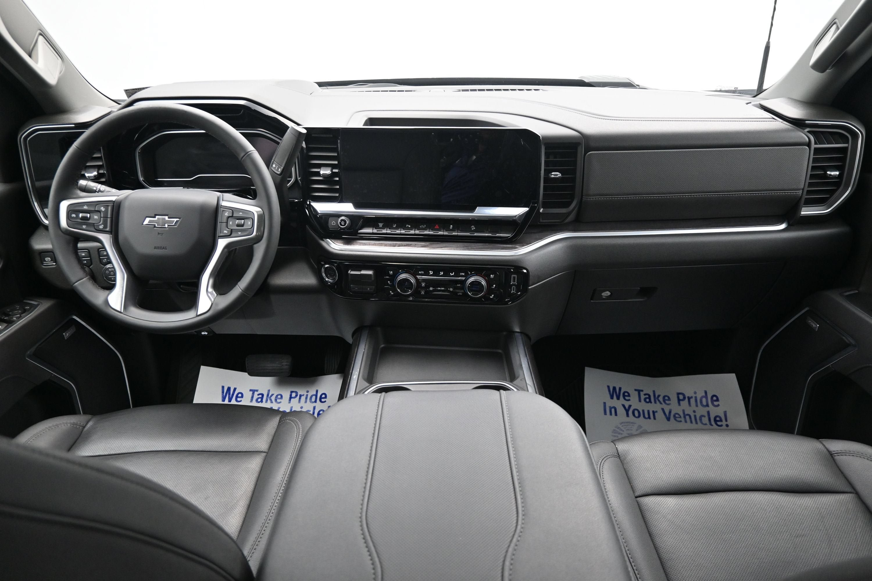 Used 2025 Chevrolet Silverado 2500 LTZ w/ Trail Boss Package AWD/4WD image 24