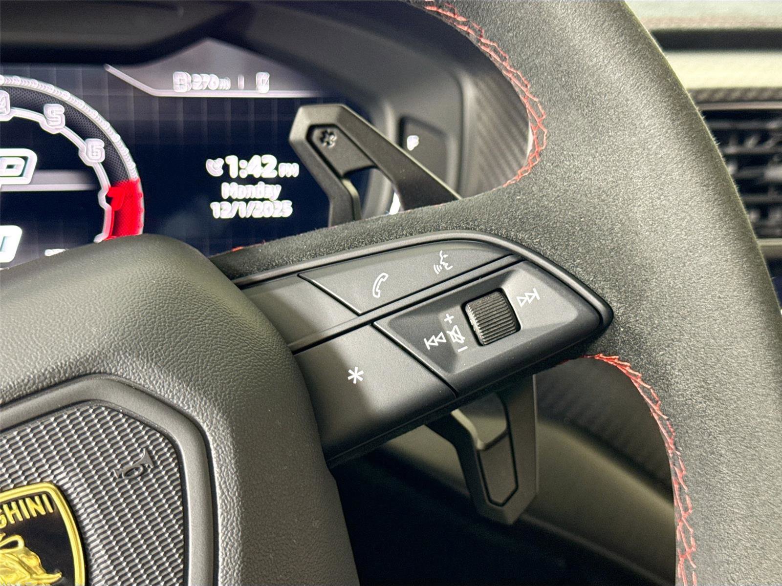 Used 2023 Lamborghini Urus Performante image 23