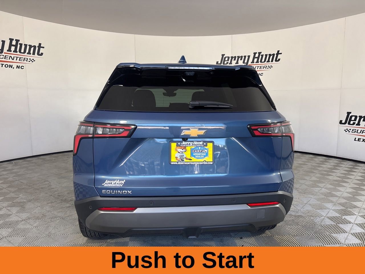 Used 2026 Chevrolet Equinox LT w/ Convenience Package II FWD image 6