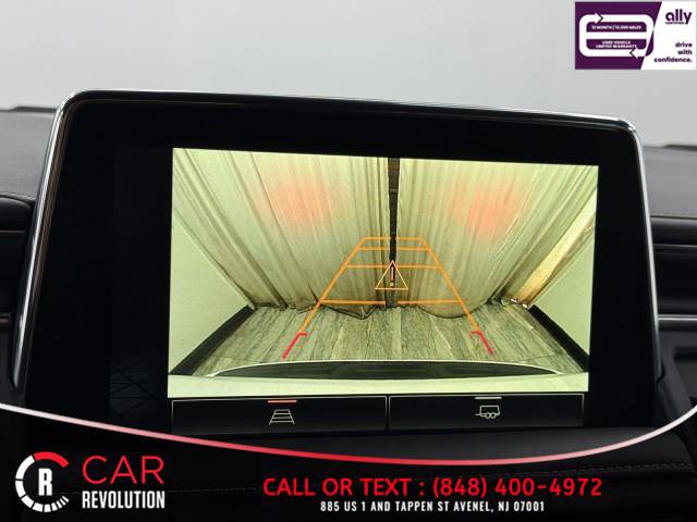 Used 2024 GMC Yukon XL SLT image 27