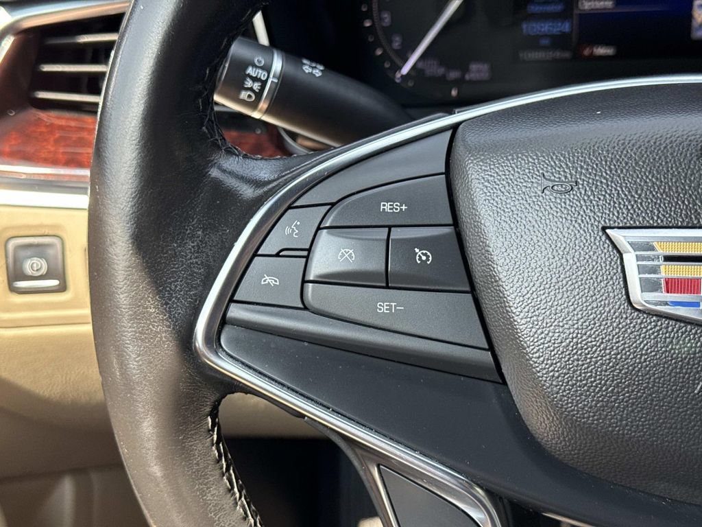 Used 2019 Cadillac XT5 Luxury AWD/4WD image 17