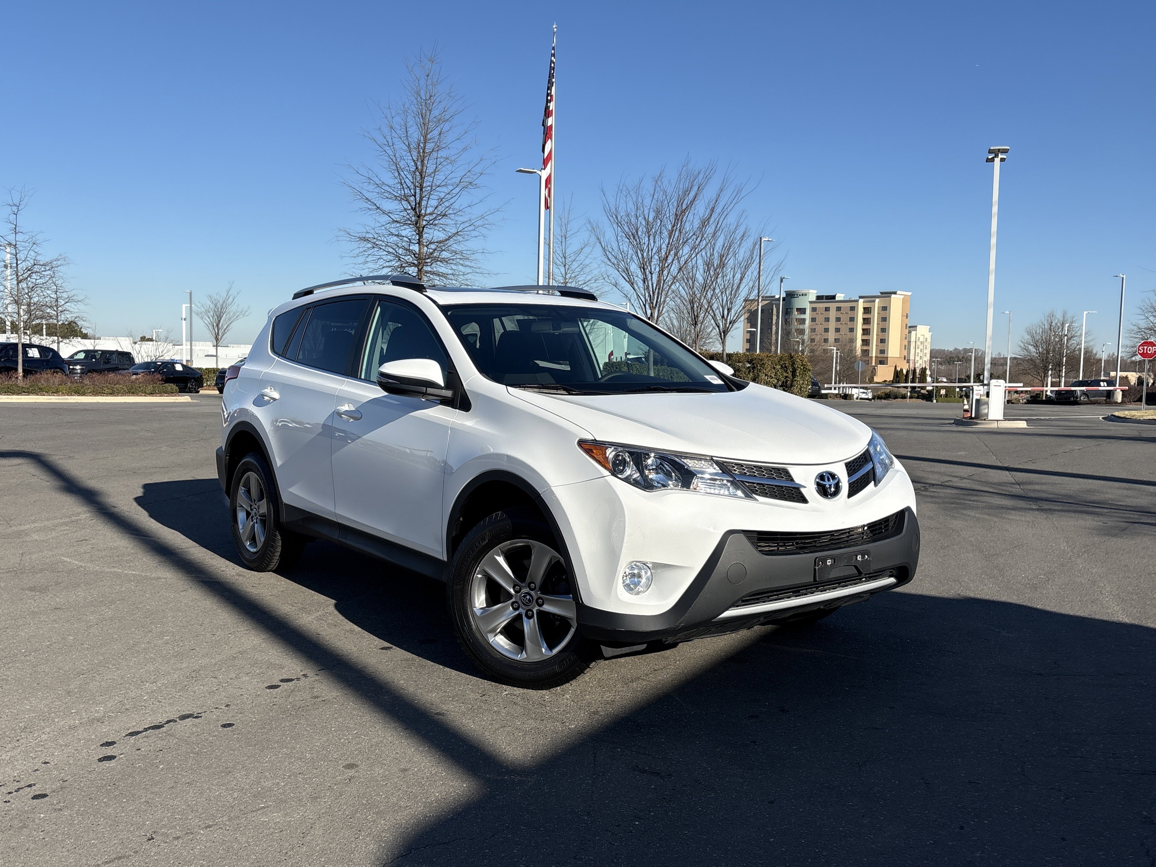 Used 2015 Toyota RAV4 XLE image 2