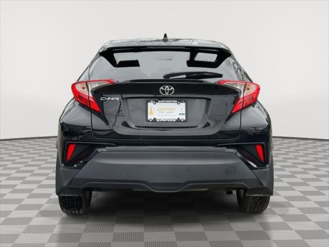 Used 2021 Toyota C-HR LE image 6