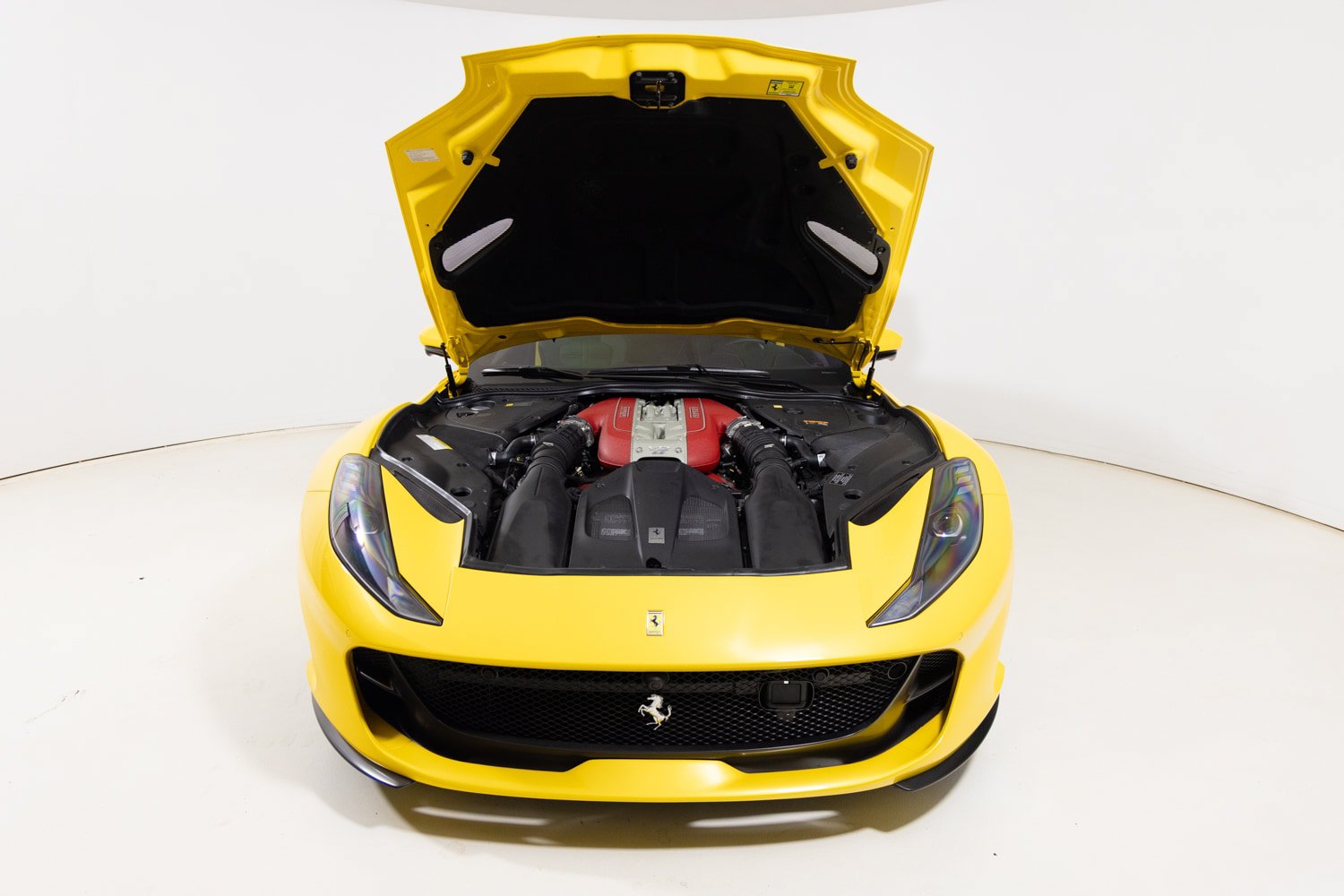 Certified 2021 Ferrari 812 GTS RWD image 37