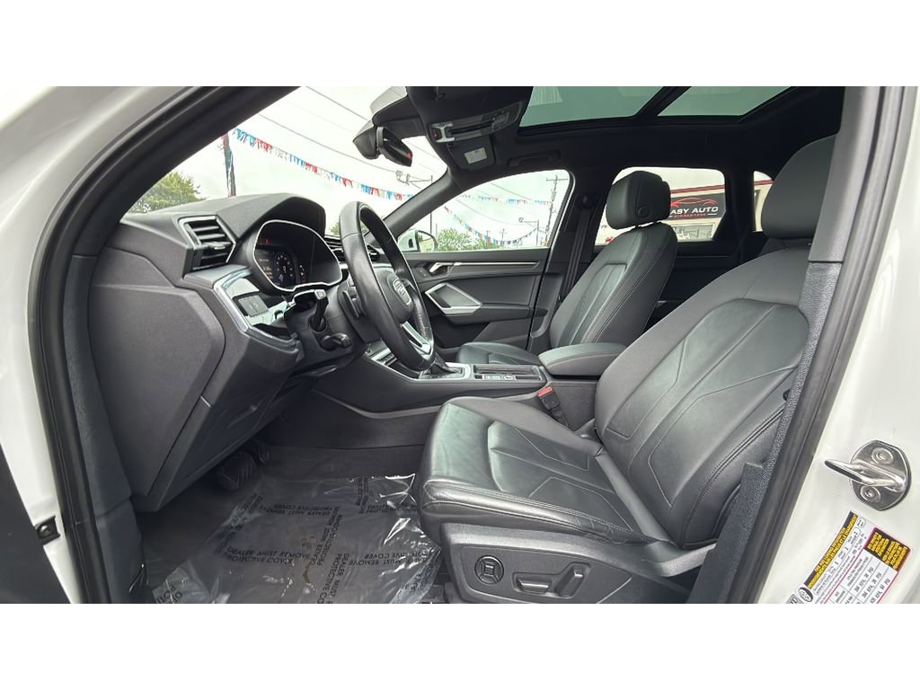 Used 2023 Audi Q3 2.0T Premium image 10