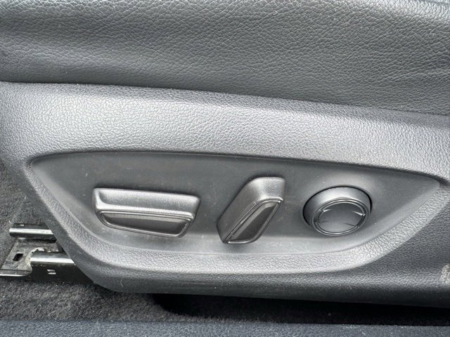 Used 2021 Toyota Camry SE image 17