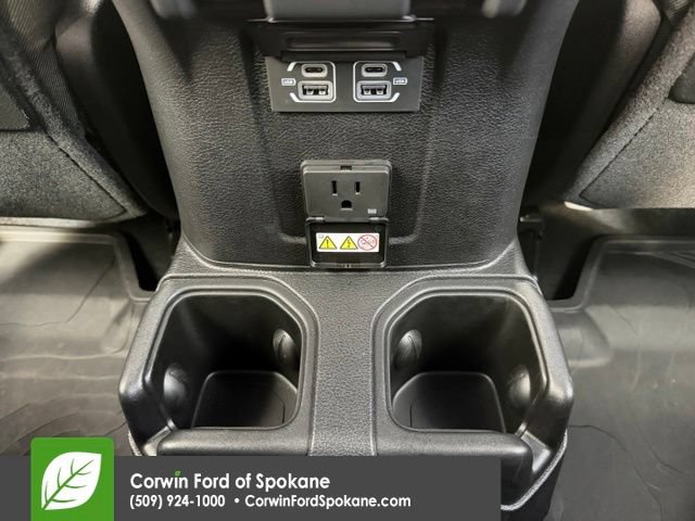 Used 2025 Jeep Gladiator Mojave AWD/4WD image 13