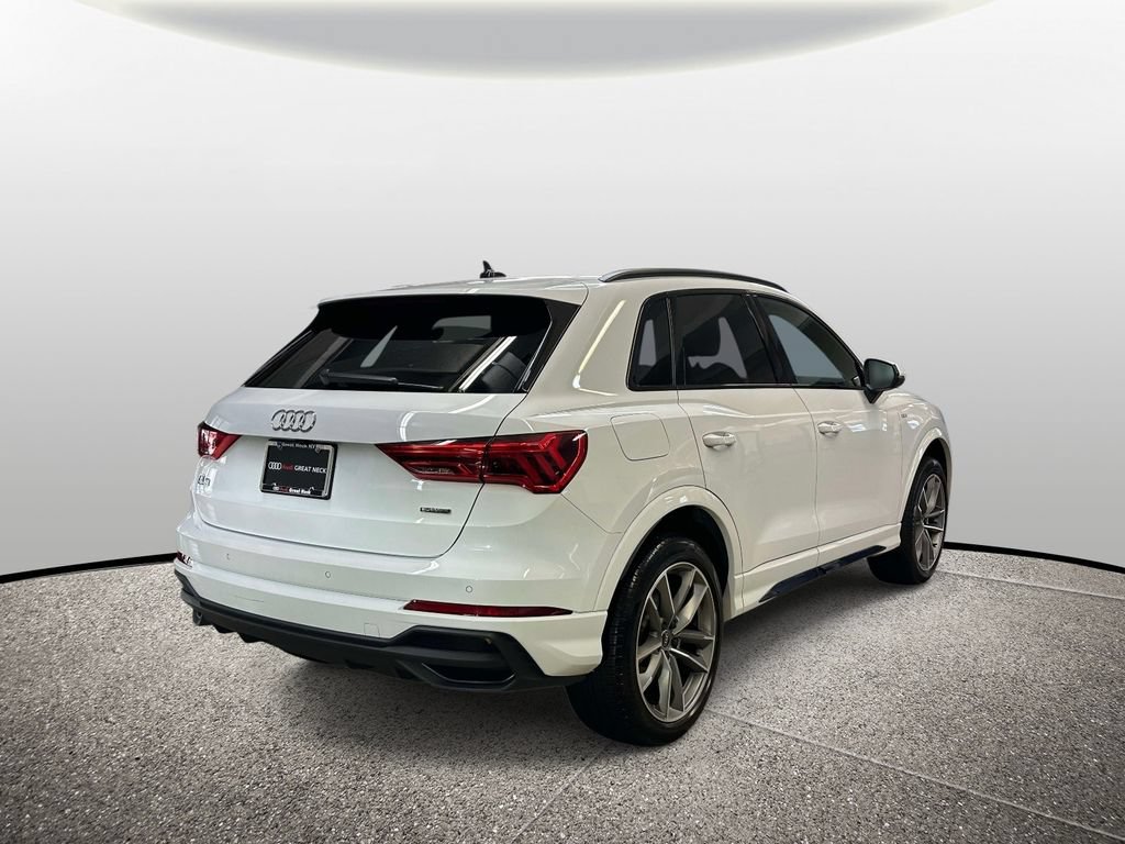 Used 2023 Audi Q3 2.0T Premium Plus w/ Premium Plus Package AWD/4WD image 7