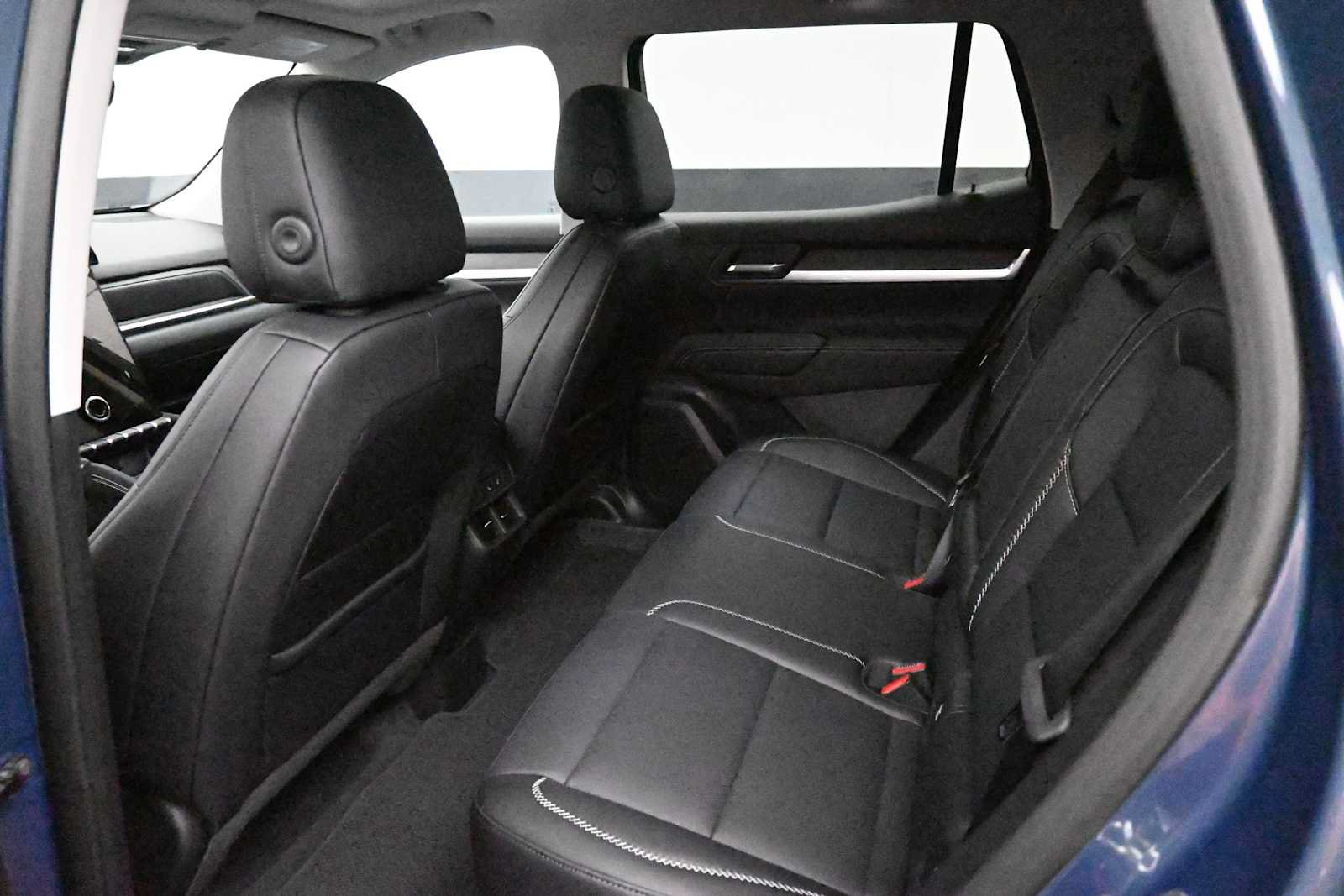 New 2026 GMC Terrain Denali AWD/4WD image 13