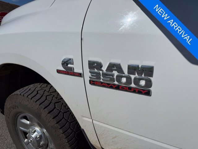 Used 2016 RAM 3500 Tradesman w/ Chrome Appearance Group AWD/4WD image 8