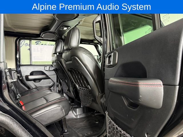 Used 2018 Jeep Wrangler Unlimited Rubicon image 18