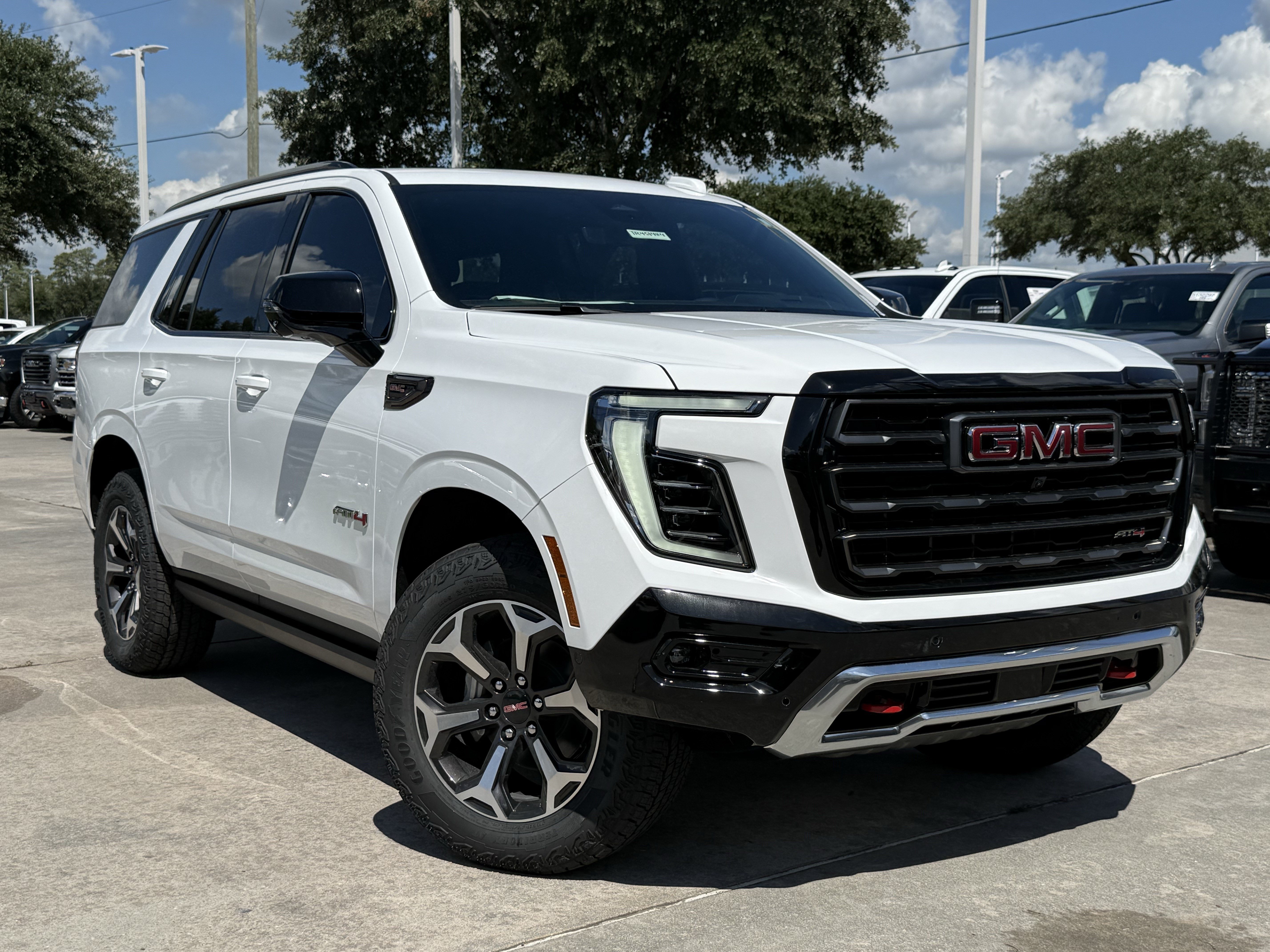 New 2026 GMC Yukon AT4 Ultimate AWD/4WD image 2
