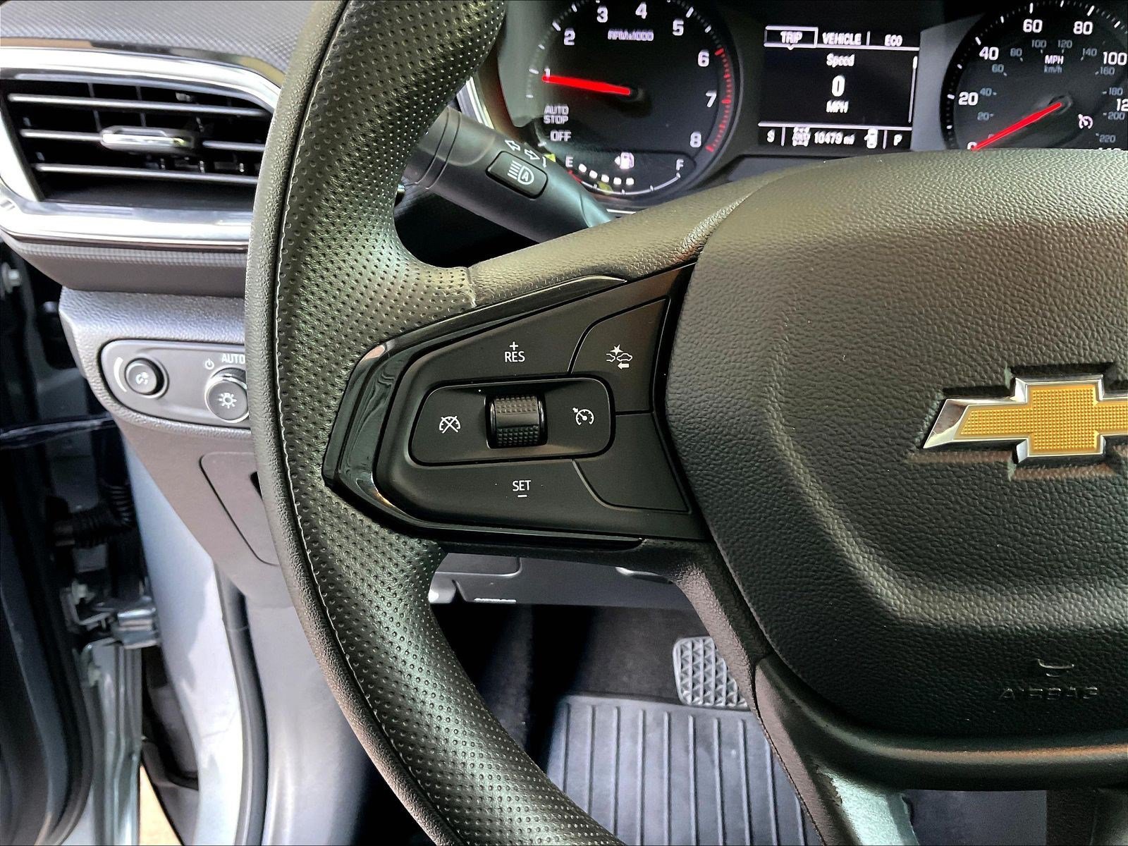 Used 2023 Chevrolet TrailBlazer LT w/ Convenience Package AWD/4WD image 11