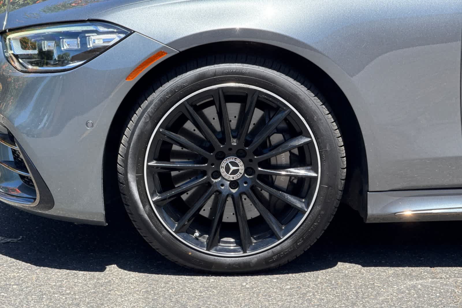 Certified 2023 Mercedes-Benz S 500 4MATIC w/ AMG Line image 25